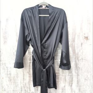 Victoria's Secret Silky Satin Feel Robe Women's One Size (Fits Large) Black